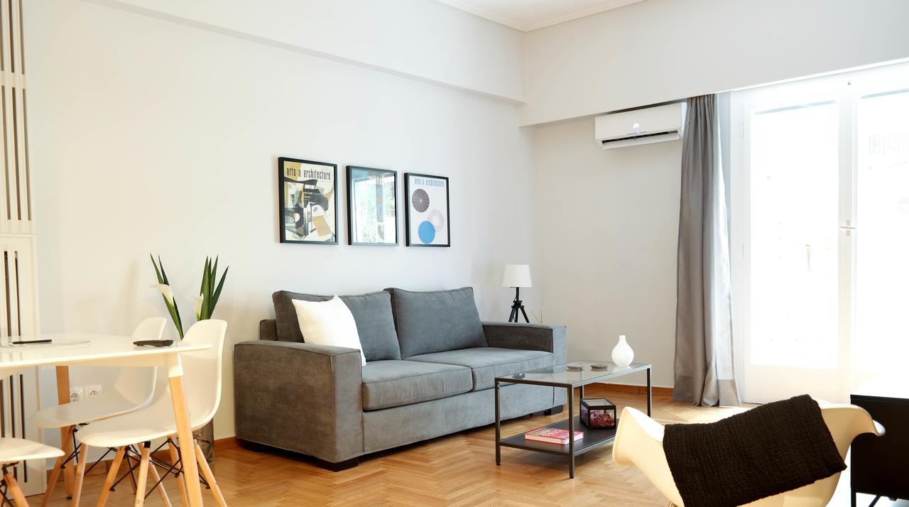 شقة Modern Downtown Flat Near The Acropolis By Upstreet أثينا المظهر الخارجي الصورة