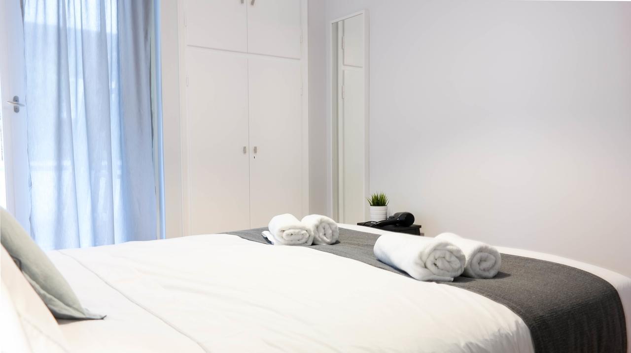 شقة Modern Downtown Flat Near The Acropolis By Upstreet أثينا المظهر الخارجي الصورة