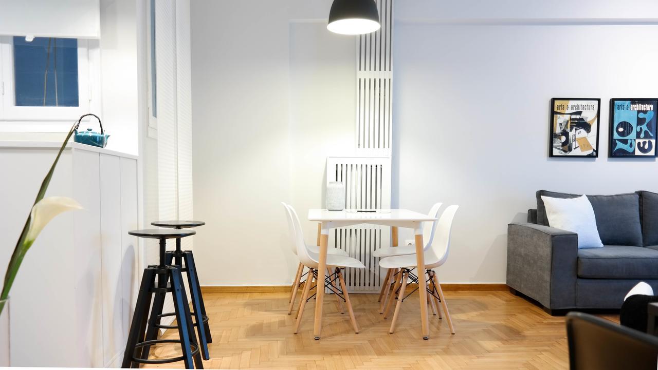 شقة Modern Downtown Flat Near The Acropolis By Upstreet أثينا المظهر الخارجي الصورة